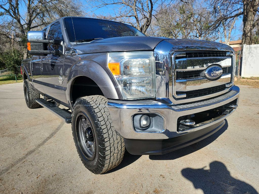 2011 Ford F-250 Super Duty Lariat's photo