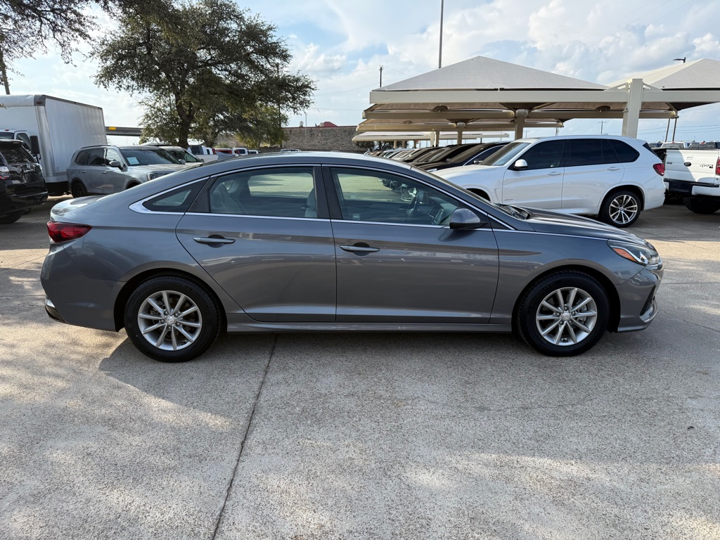 2018 Hyundai Sonata Eco photo 4