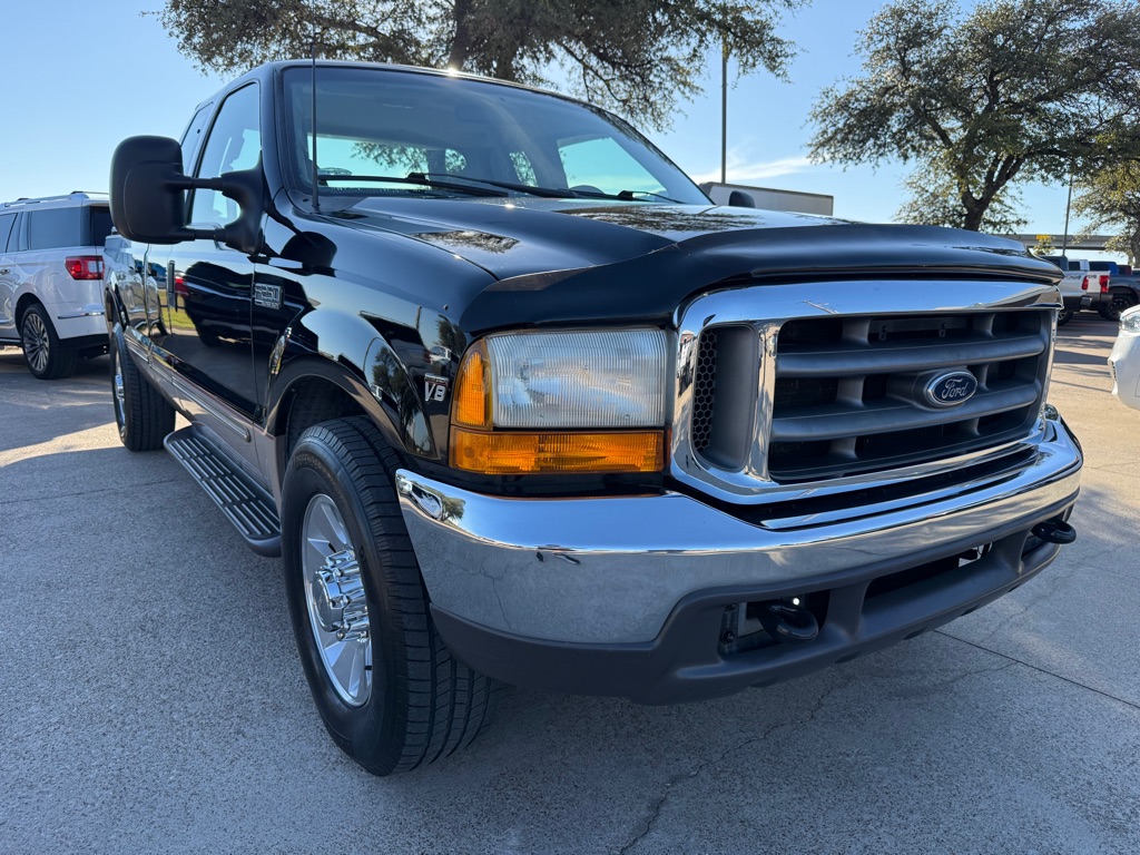 1999 Ford F-250 Super Duty LARIAT's photo