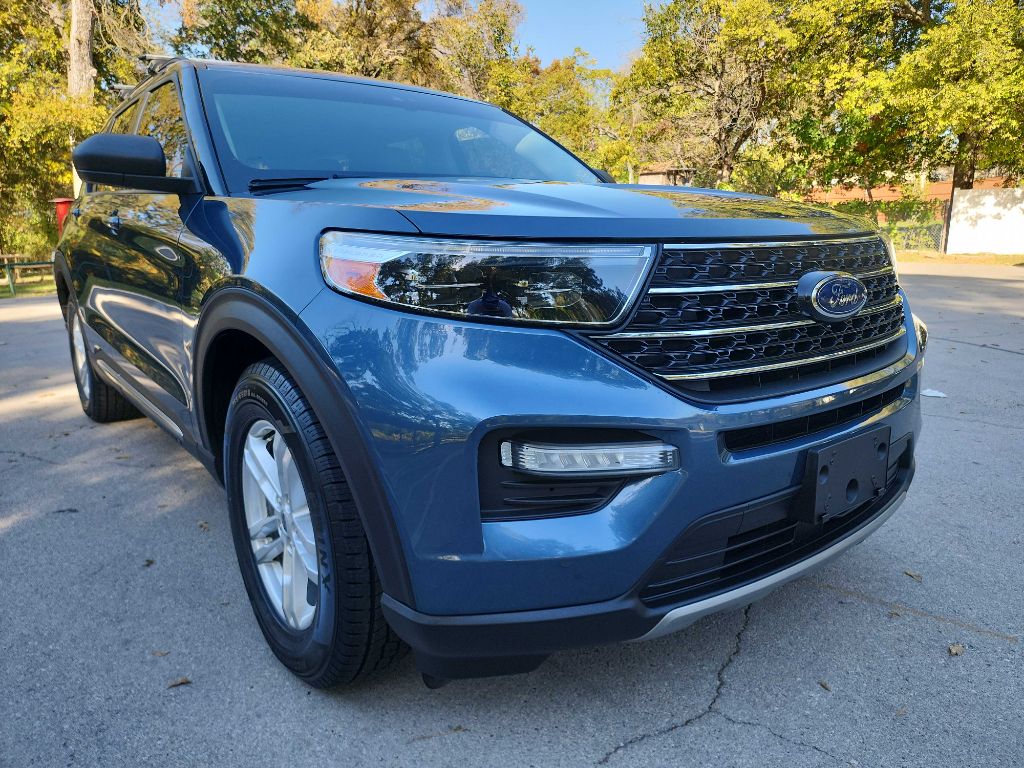 2020 Ford Explorer XLT's photo