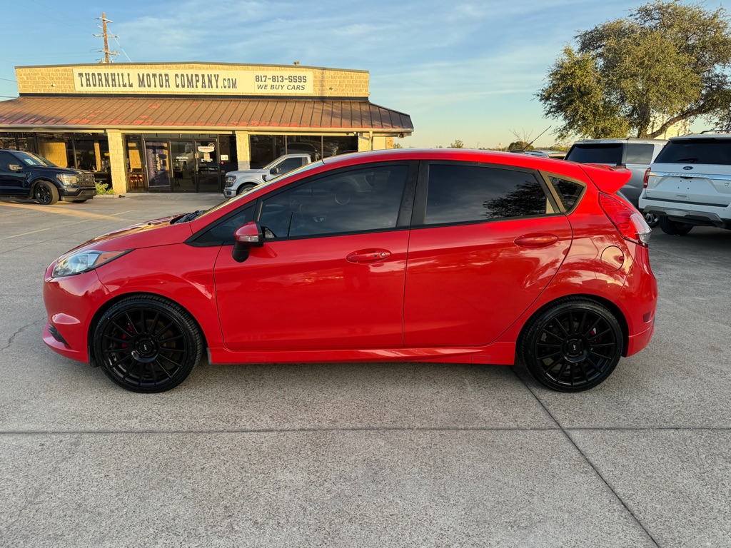 2014 Ford Fiesta ST photo 2