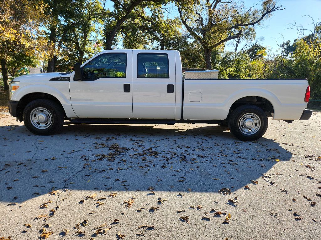 2014 Ford F-250 photo 4