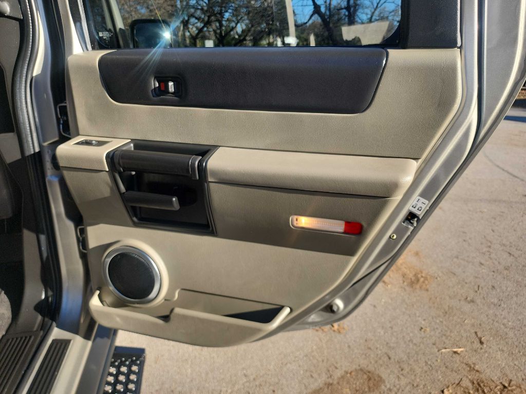 2005 Hummer H2 Base - Photo 29