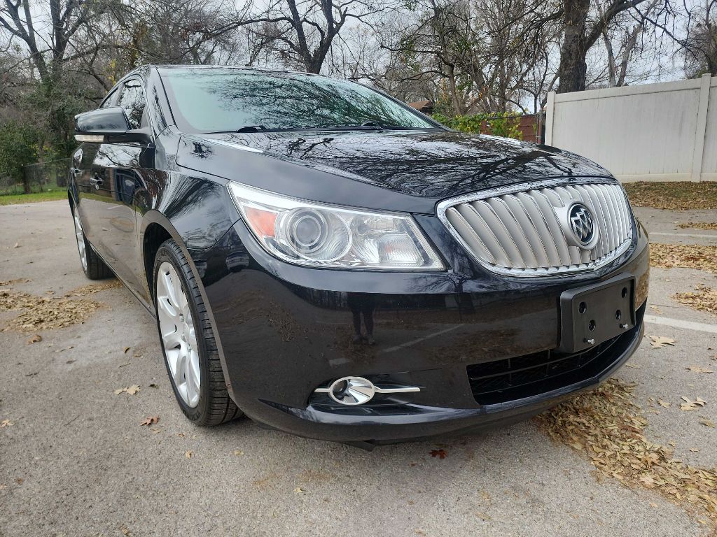 2012 Buick LaCrosse Touring's photo