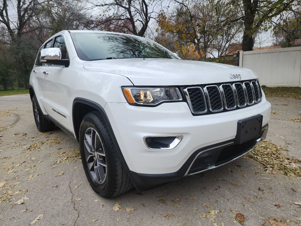 2018 Jeep Grand Cherokee Limited's photo