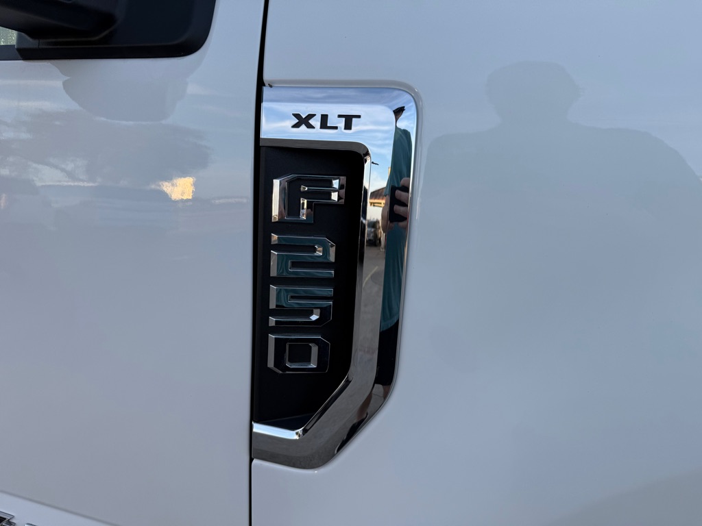 2022 Ford F-250 Super Duty XLT - Photo 9