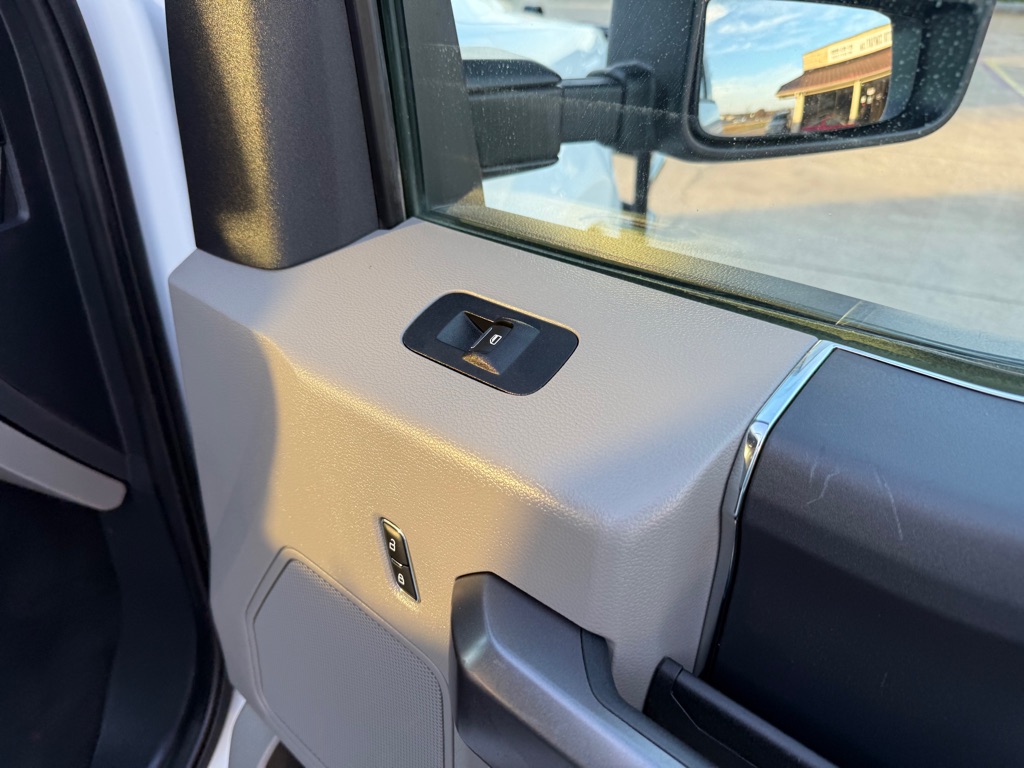 2022 Ford F-250 Super Duty XLT - Photo 23