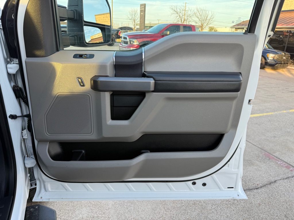 2022 Ford F-250 Super Duty XLT - Photo 22