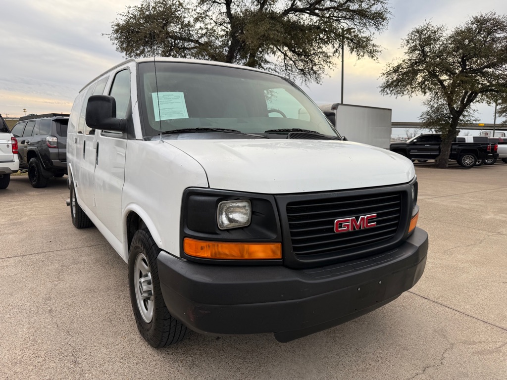 2007 GMC Savana Cargo Base's photo