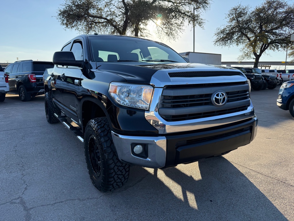 2015 Toyota Tundra SR5