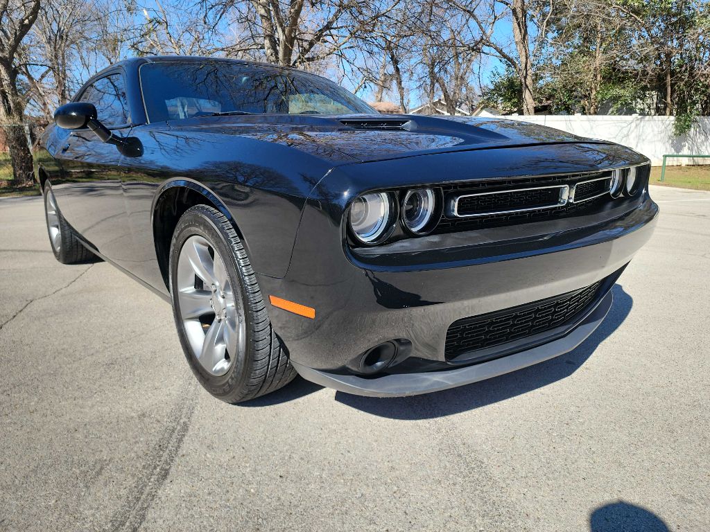 2015 Dodge Challenger SXT