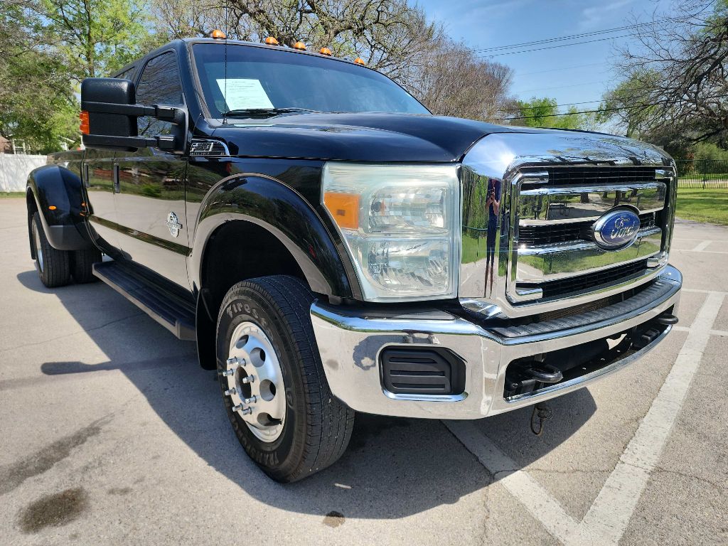 2016 Ford F-350 XLT 4x4 Crew Cab 8' Box DRW's photo