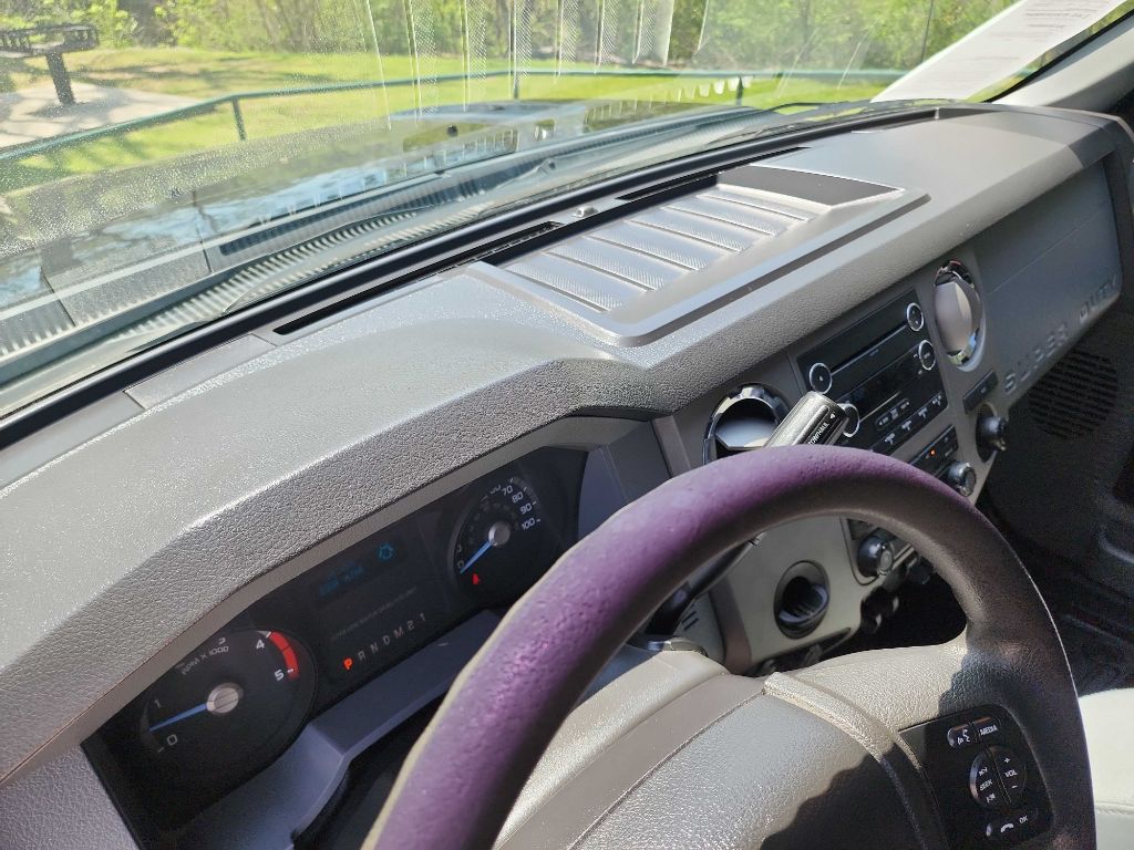 2016 Ford F-350 Super Duty XLT - Photo 23