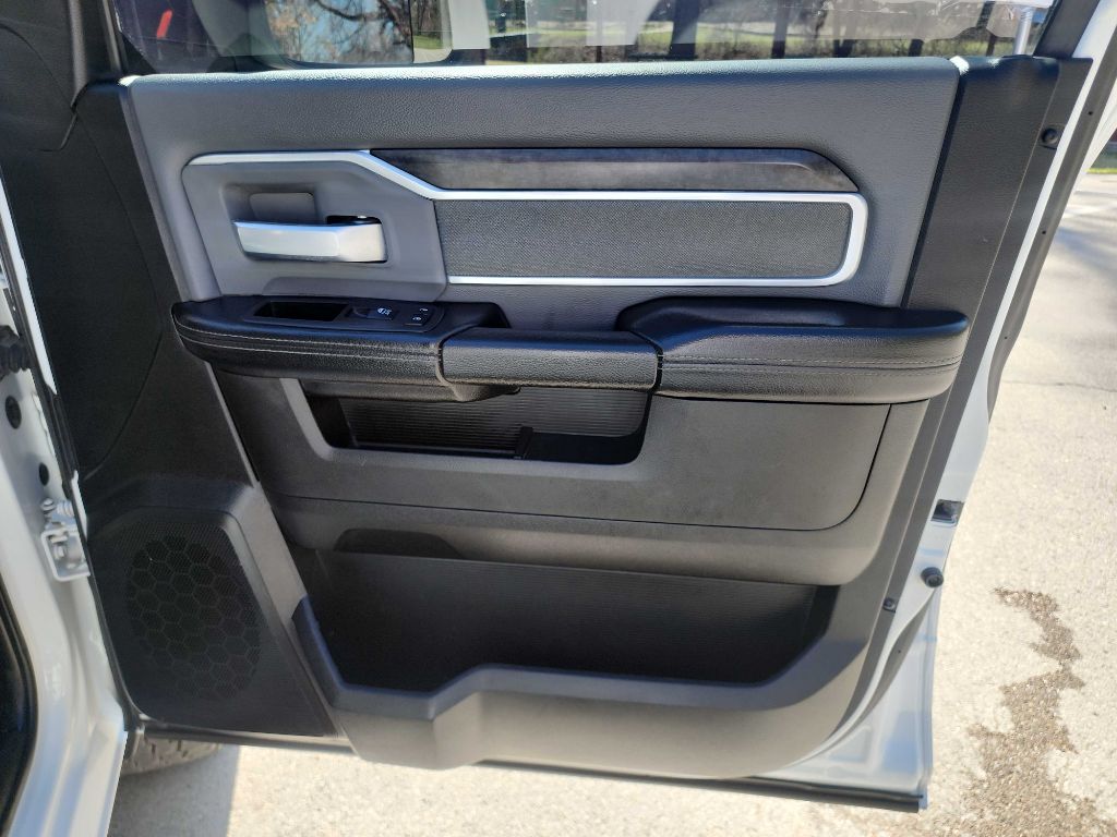 2022 RAM Ram 2500 Pickup Big Horn - Photo 37