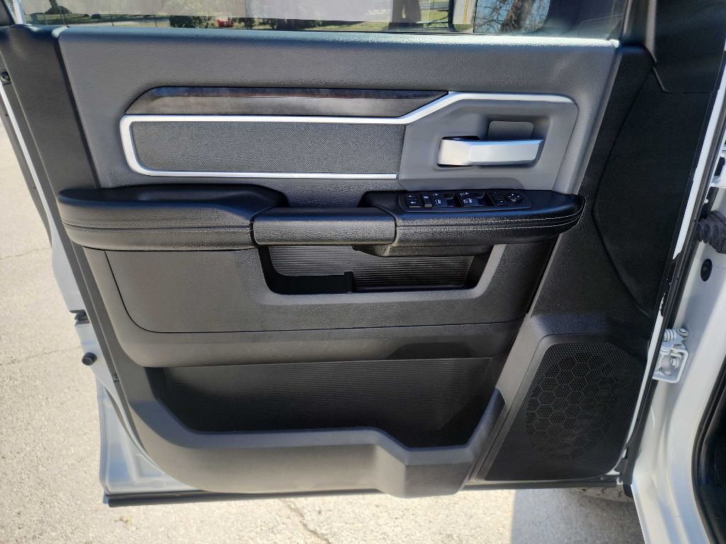 2022 RAM Ram 2500 Pickup Big Horn - Photo 17