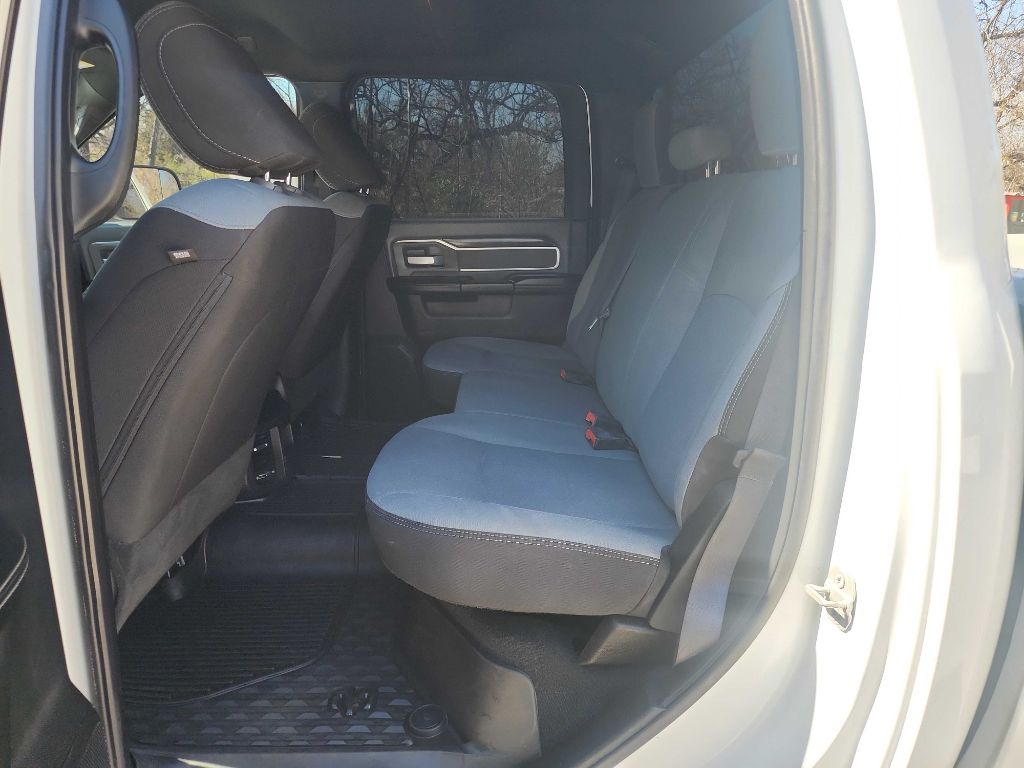 2022 RAM Ram 2500 Pickup Big Horn - Photo 32