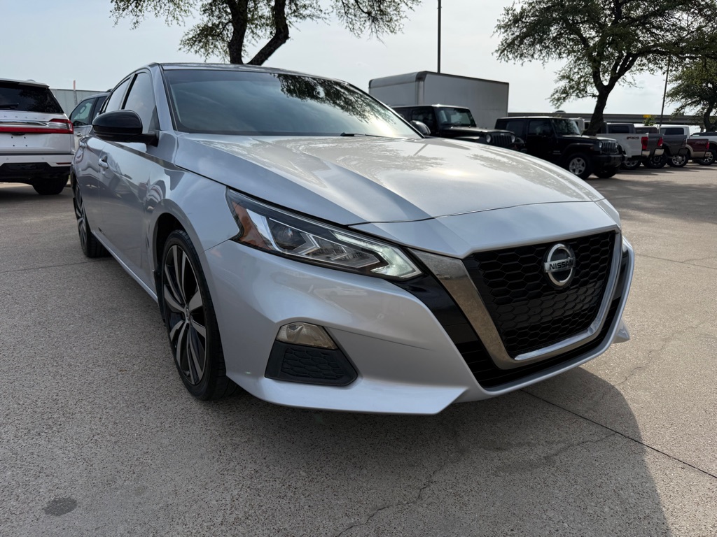 2019 Nissan Altima SR