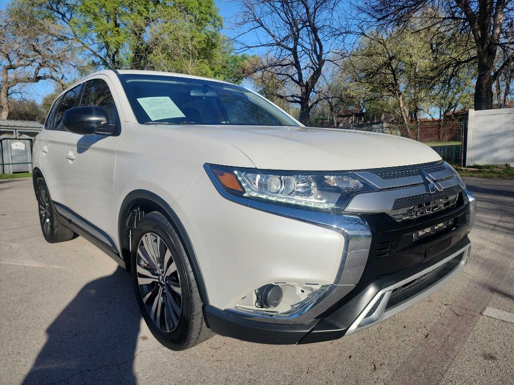 2019 Mitsubishi Outlander ES