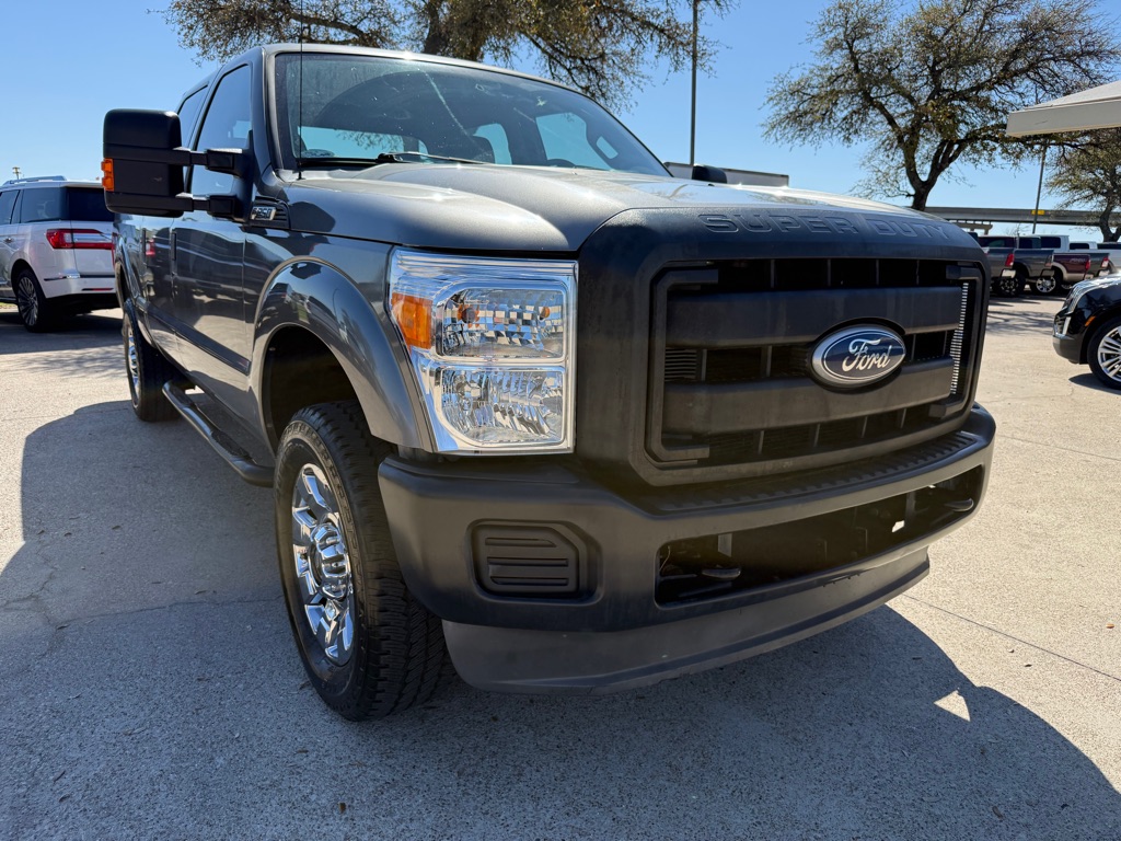 2011 Ford F-250 XL 4x4 Crew Cab 172 in's photo