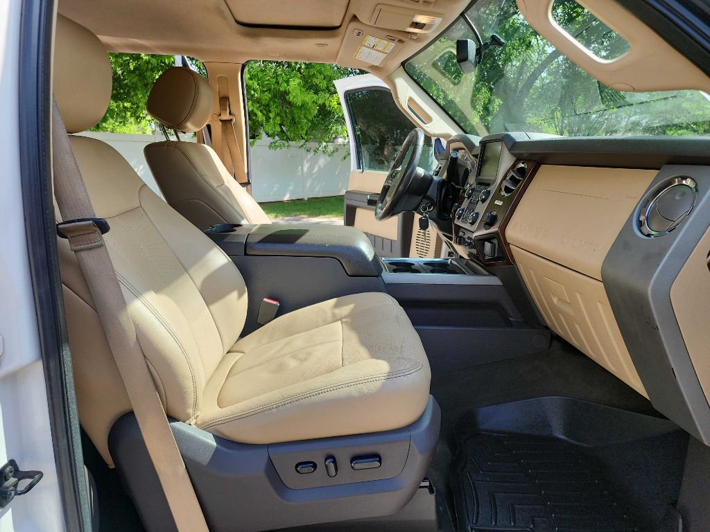 2016 Ford F-350 Super Duty Lariat - Photo 40