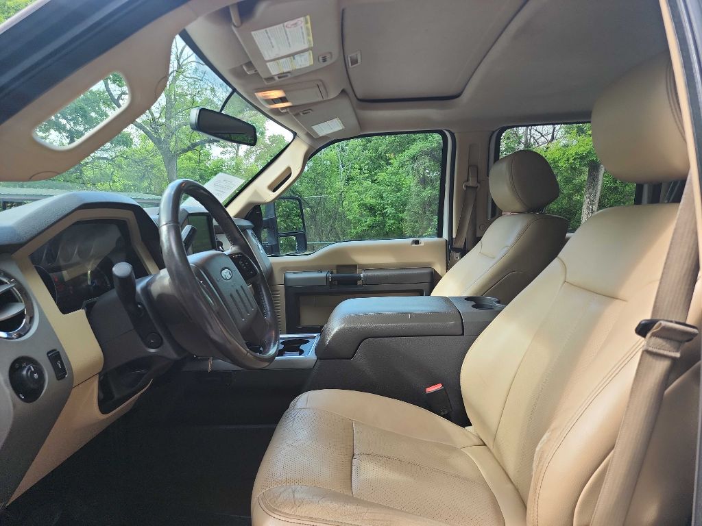 2016 Ford F-350 Super Duty Lariat - Photo 24