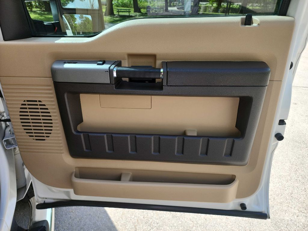 2016 Ford F-350 Super Duty Lariat - Photo 39