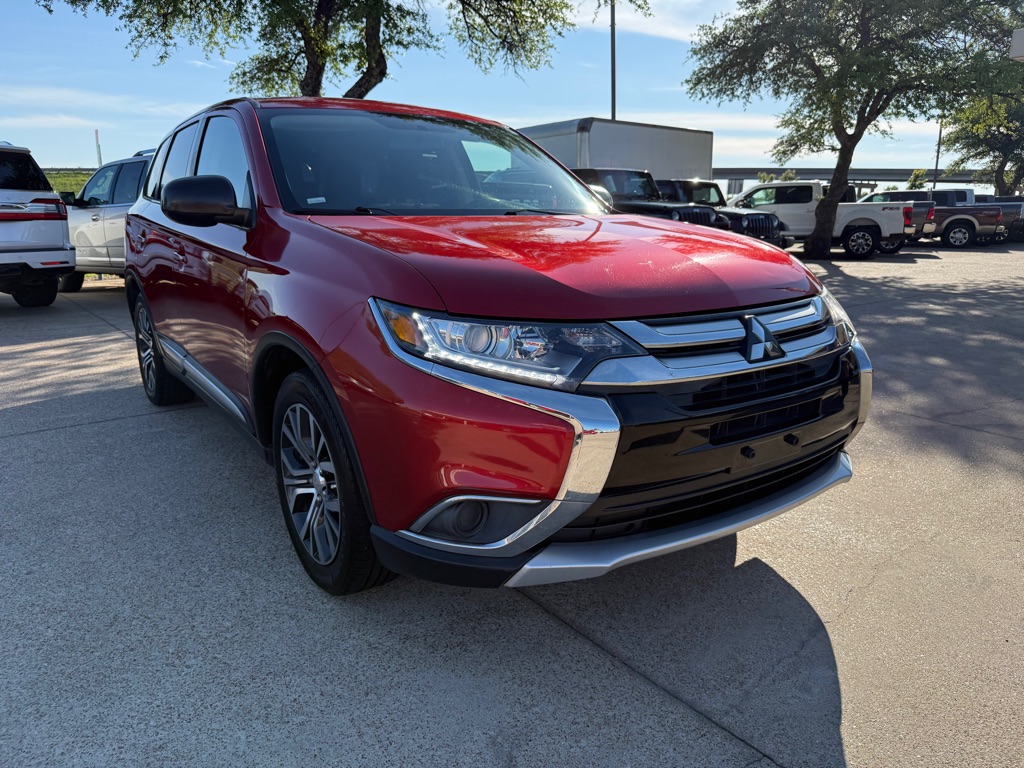 2018 Mitsubishi Outlander ES