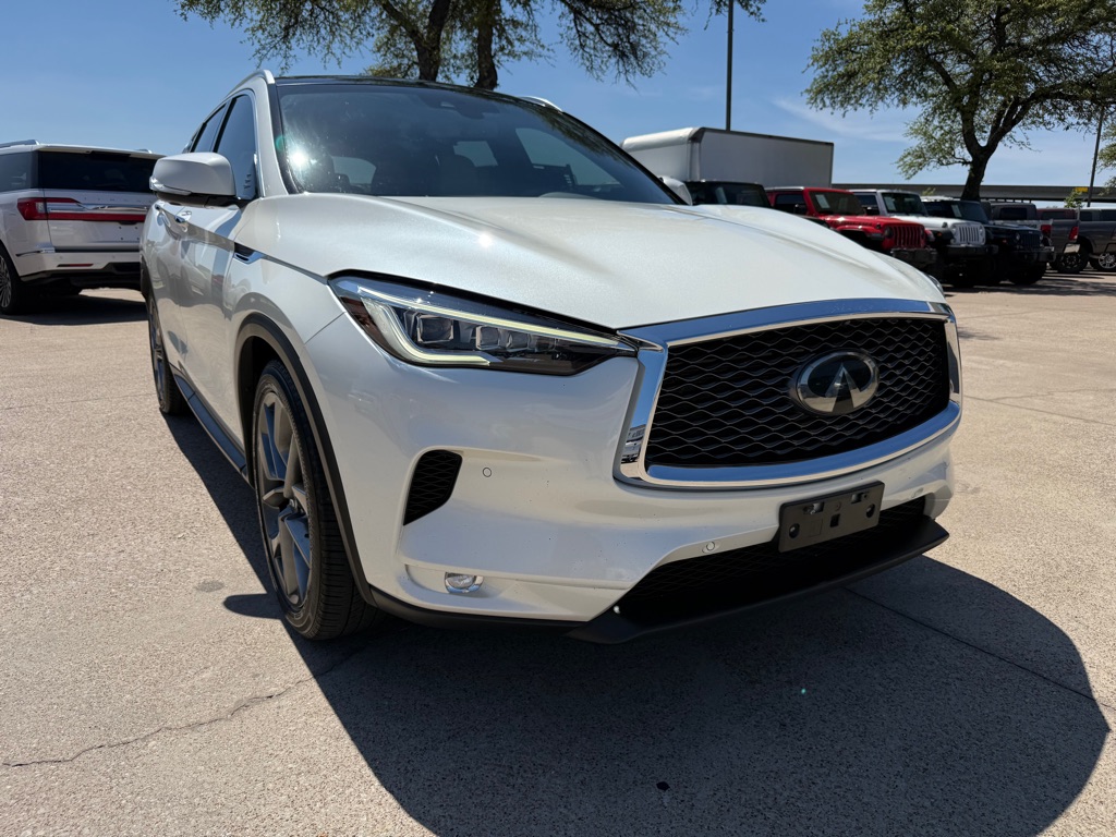 2019 INFINITI QX50 Essential