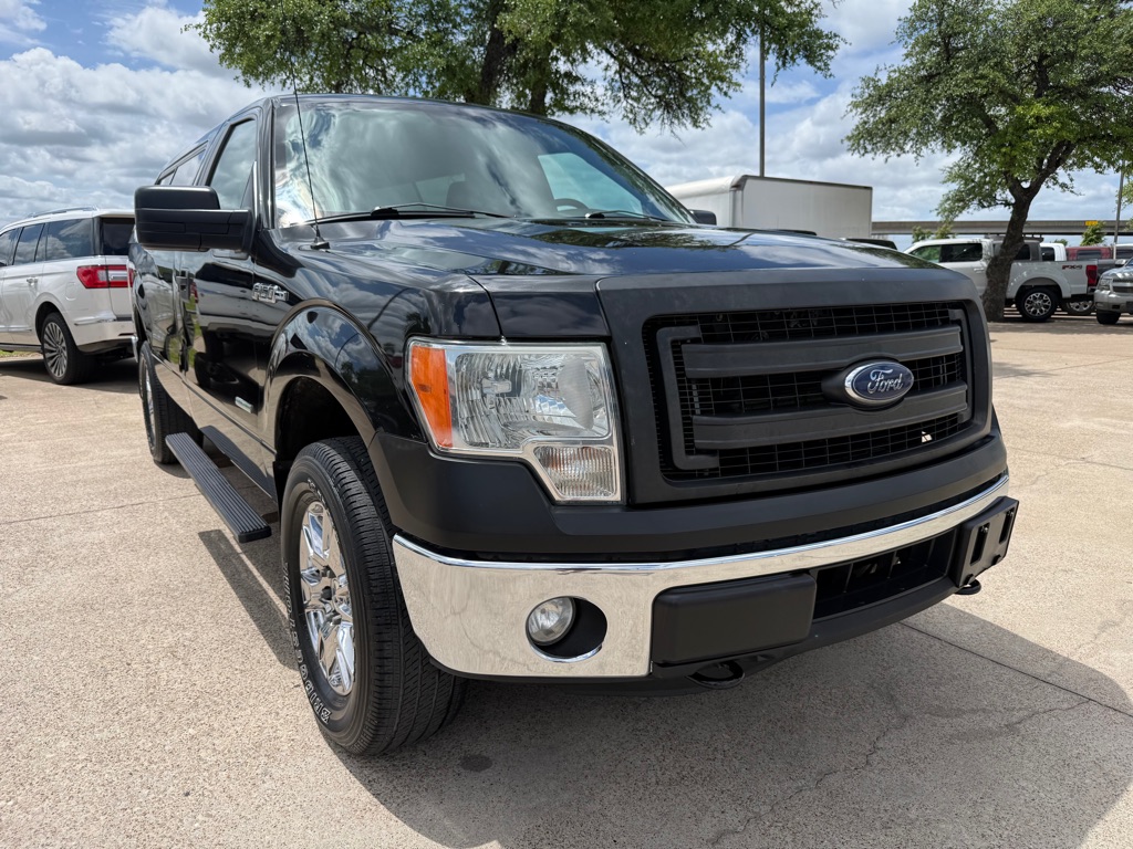 2014 Ford F-150 XL 4x4 Regular Cab 145-in's photo