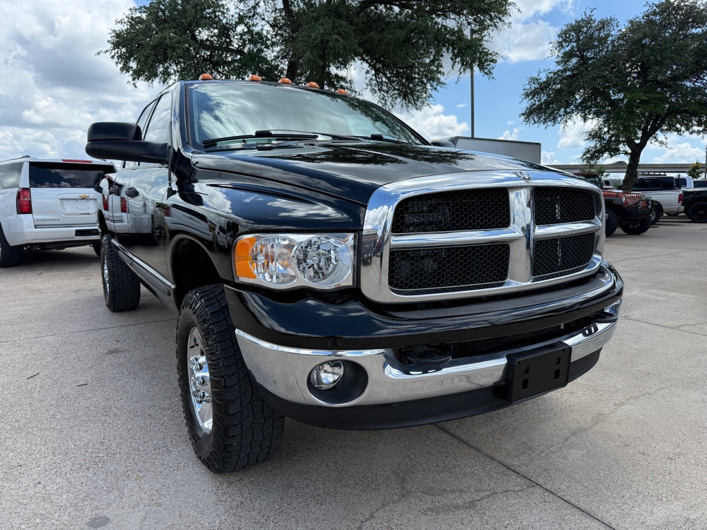 Black 2005 Dodge RAM 2500 SLT Quad Cab 4WD Pickup Truck Four-Wheel Drive Automatic
