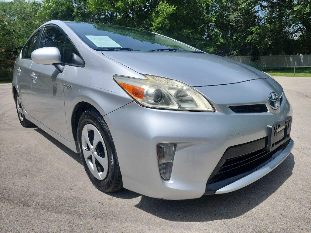 2012 Toyota Prius Three's photo