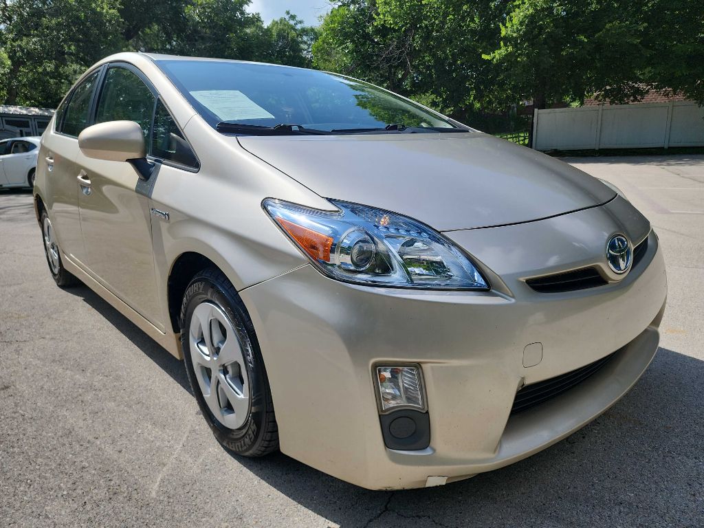 2010 Toyota Prius II's photo