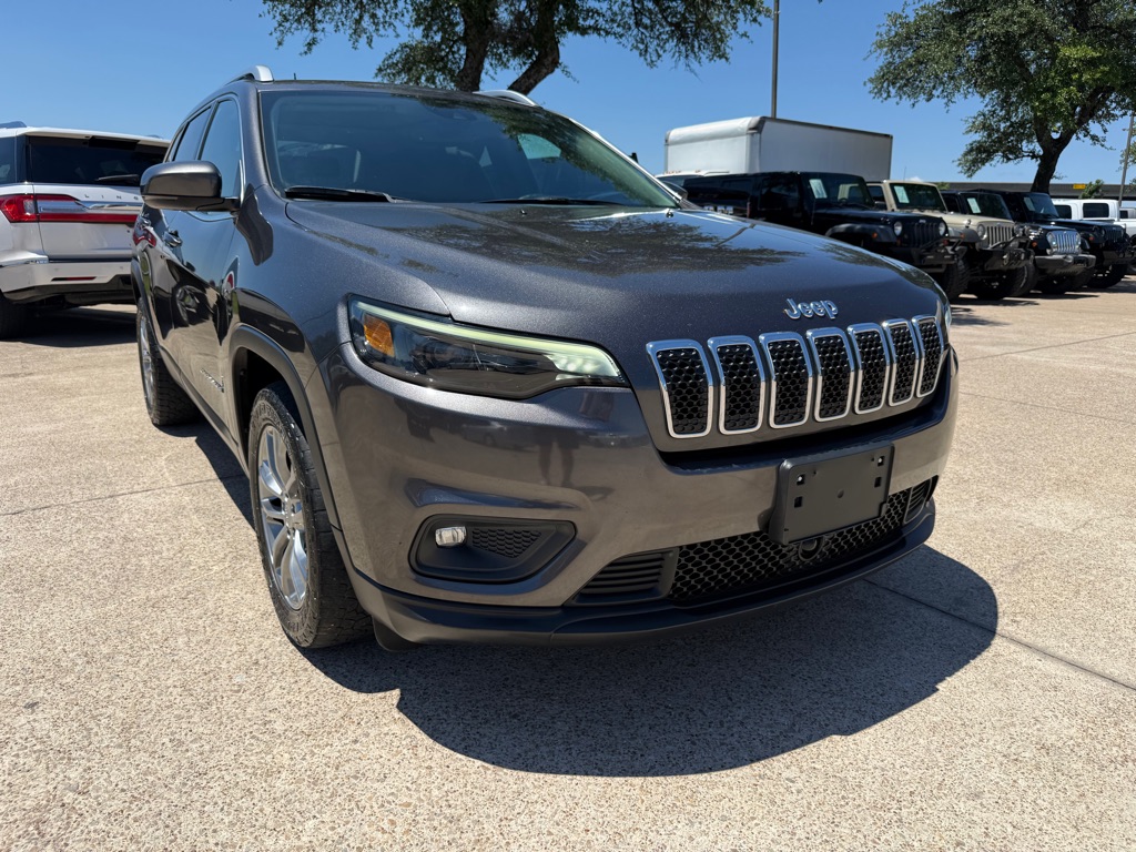 2021 Jeep Cherokee Latitude Lux's photo