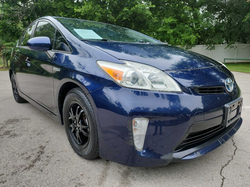 2012 Toyota Prius's photo