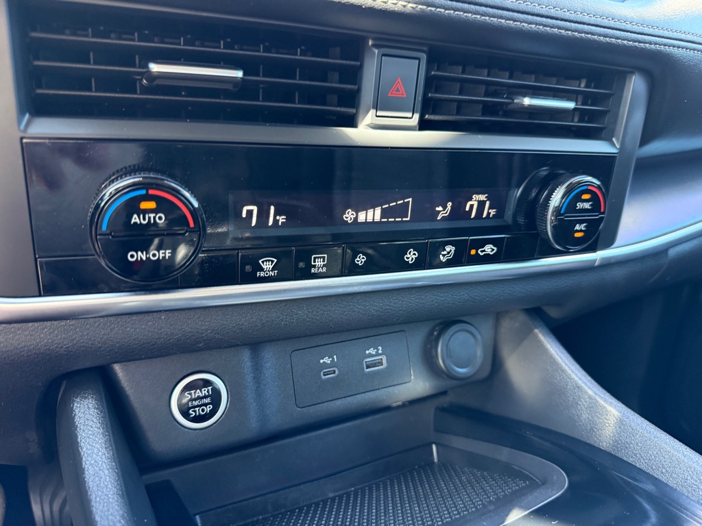 2023 Nissan Rogue SV - Photo 30