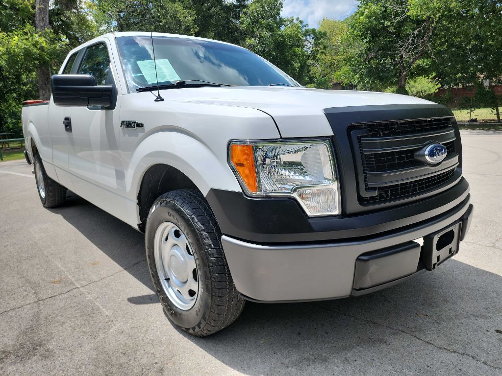 2010 Ford F-150 STX SuperCab 145-in Styleside's photo