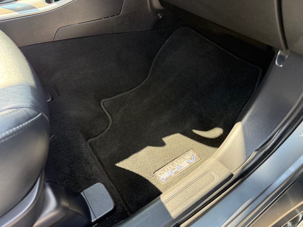 2020 Mitsubishi Outlander GT - Photo 21