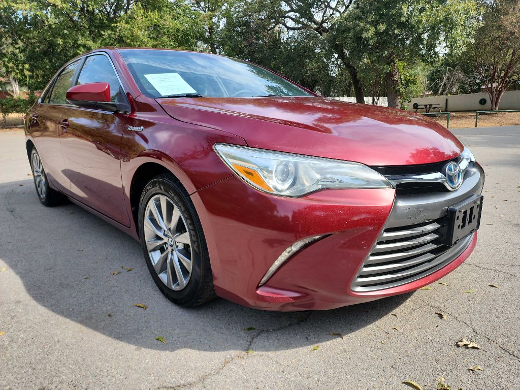 2016 Toyota Camry XLE Hybrid