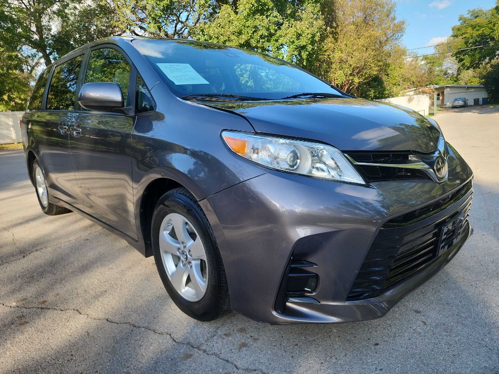 2018 Toyota Sienna