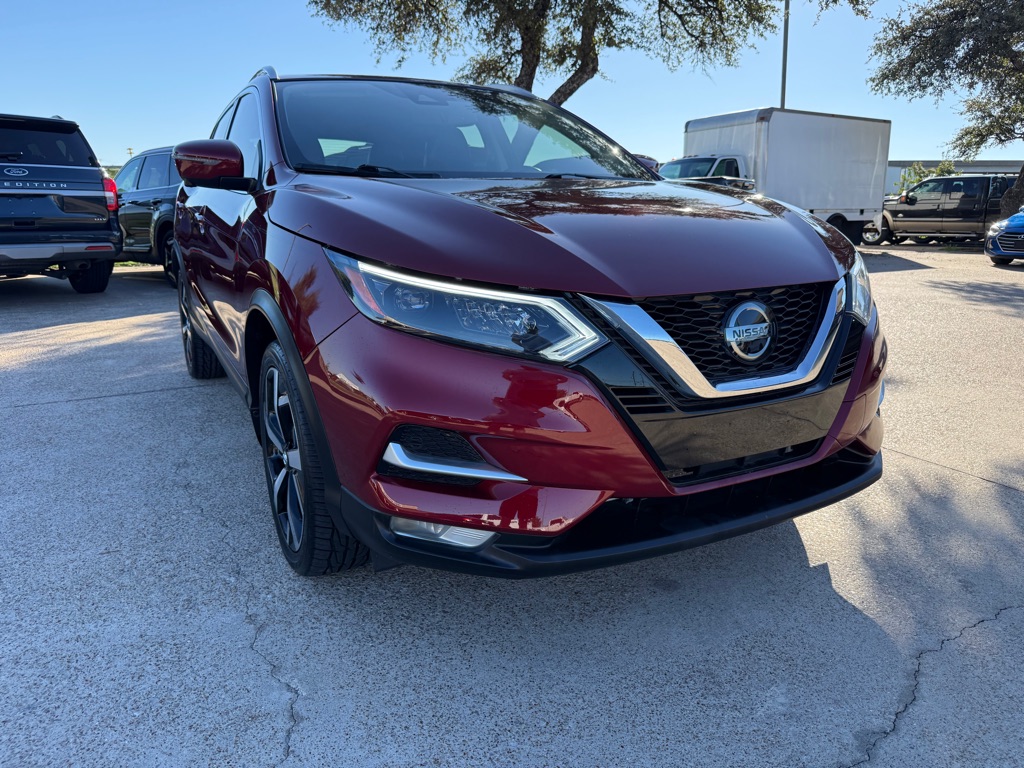 2022 Nissan Rogue Sport SL
