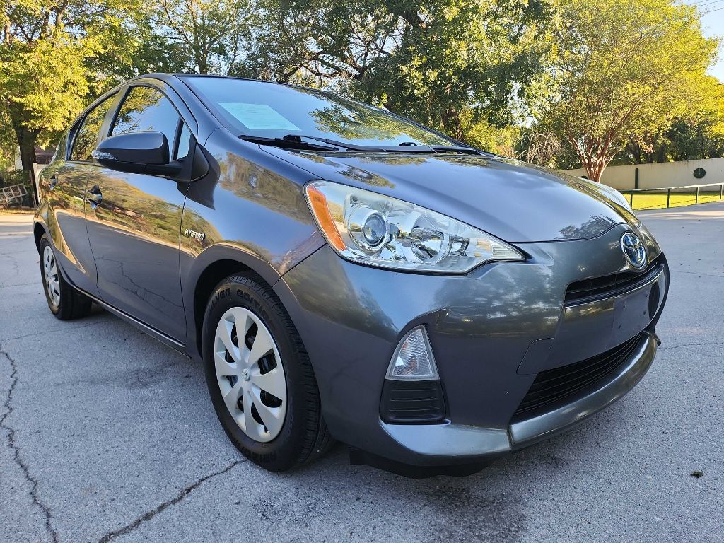 2014 Toyota Prius c
