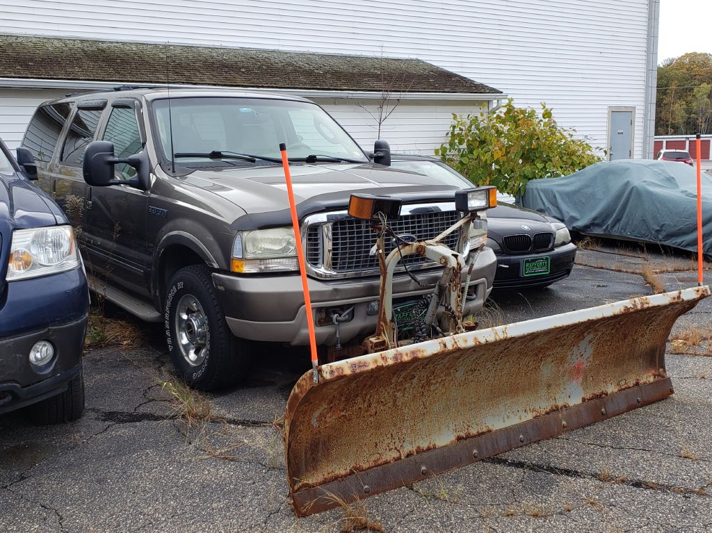 2003 Ford Excursion Limited's photo