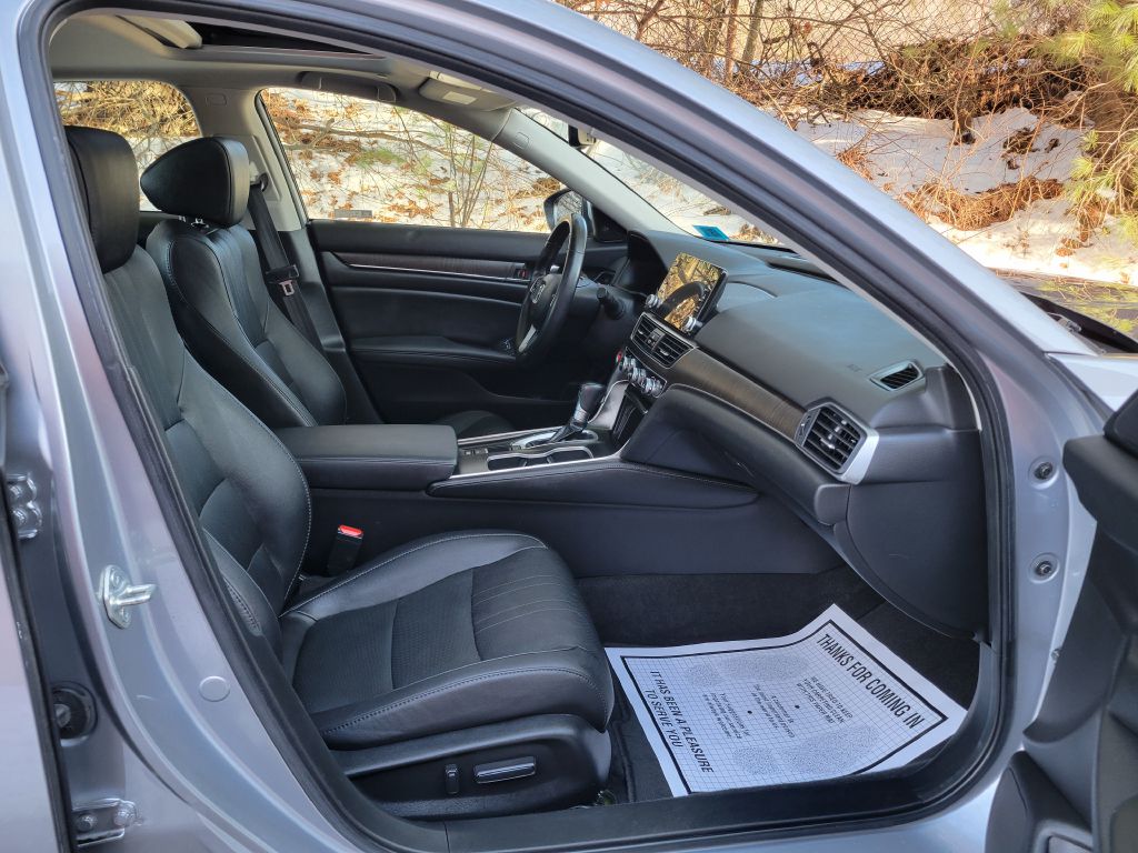 2020 Honda Accord EX-L photo 11