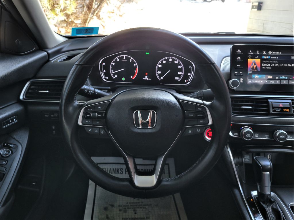 2020 Honda Accord EX-L photo 17