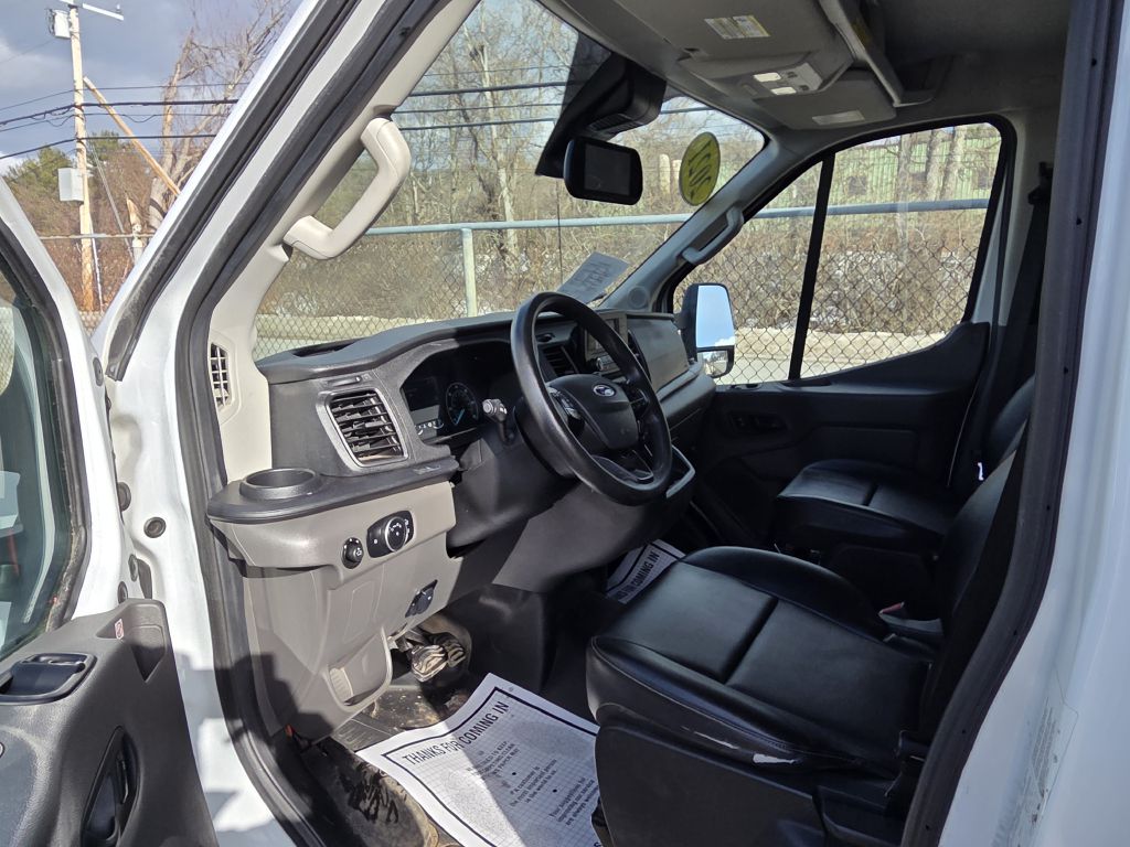 2021 Ford Transit photo 11