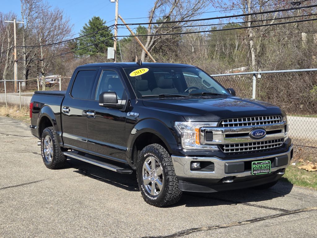 2019 Ford F-150 XLT photo 2