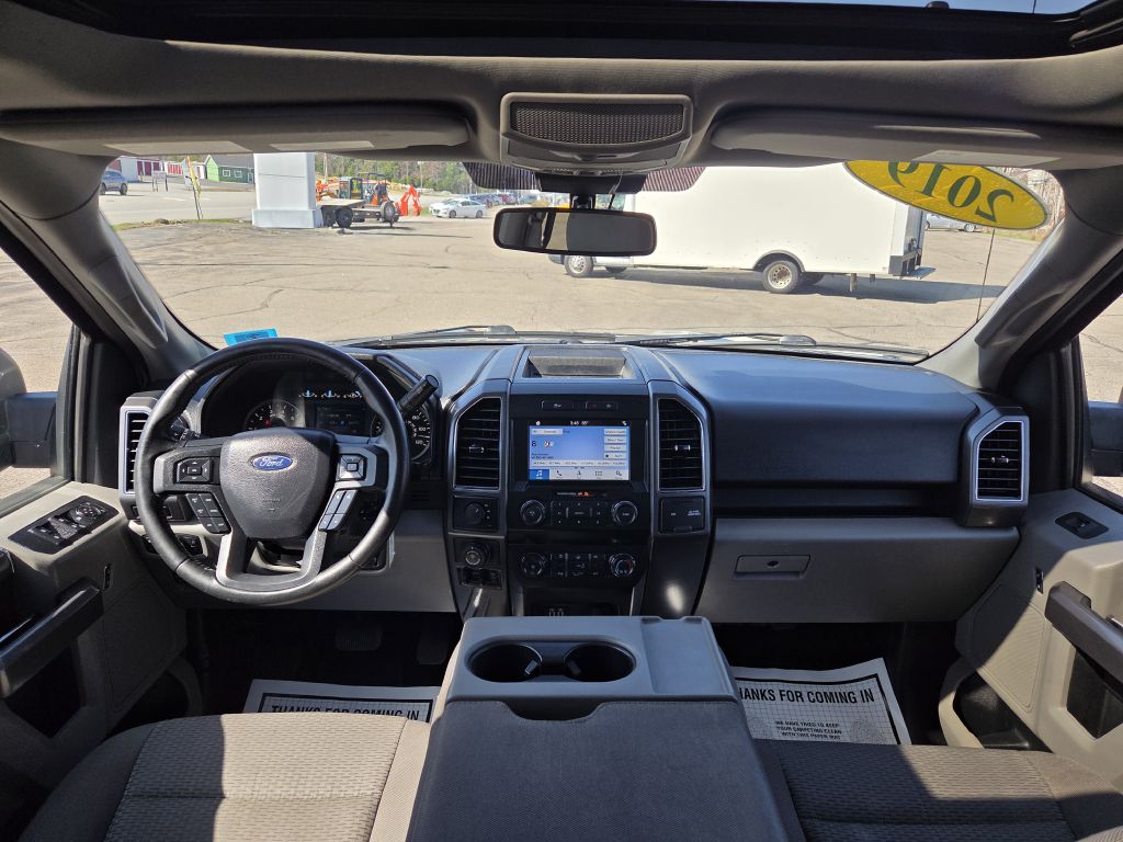 2019 Ford F-150 XLT photo 15