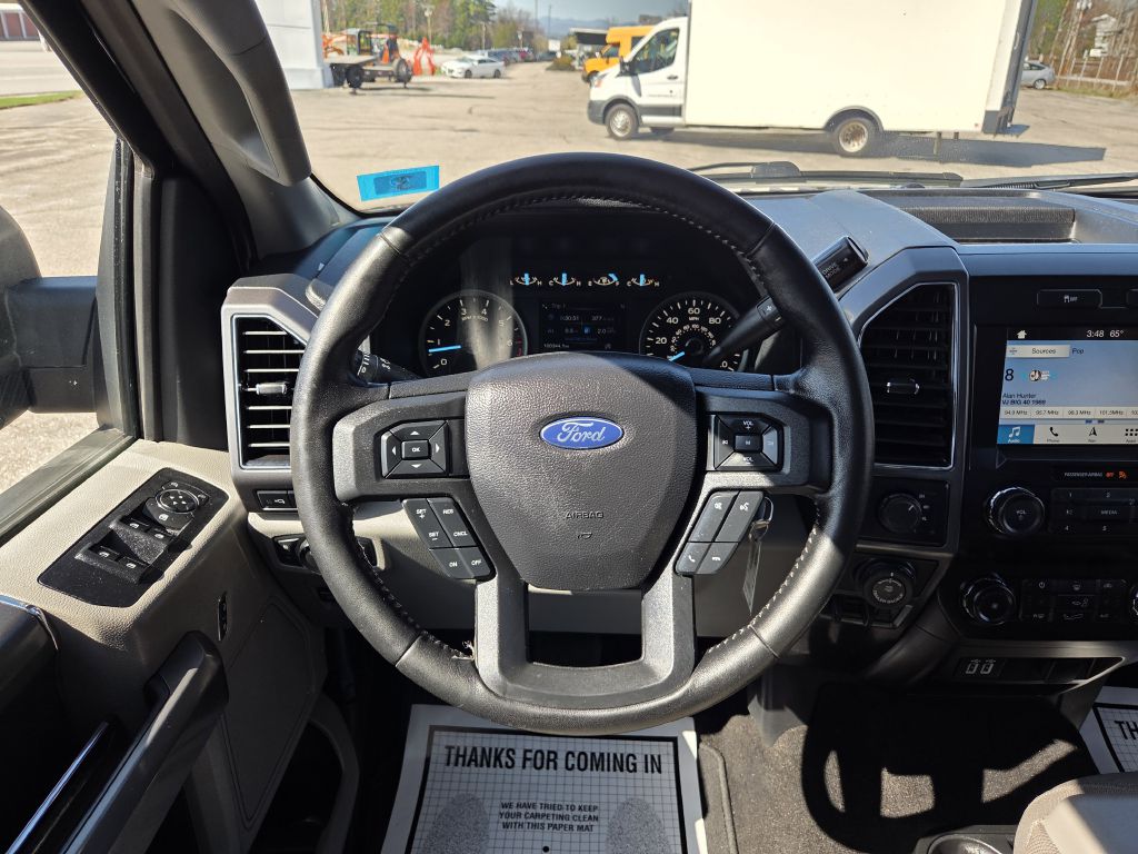 2019 Ford F-150 XLT photo 18