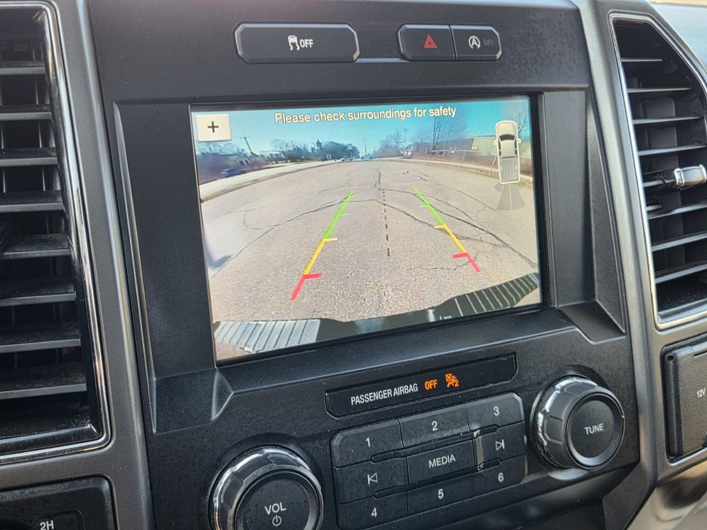 2019 Ford F-150 XLT photo 21