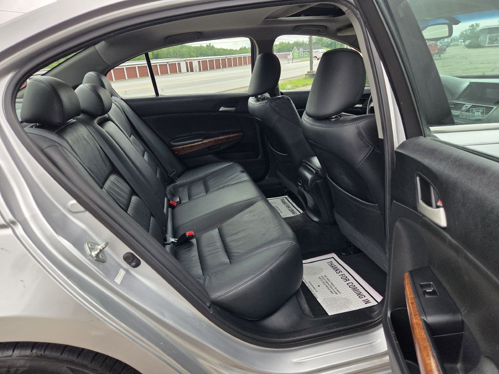 2011 Honda Accord EX-L photo 7